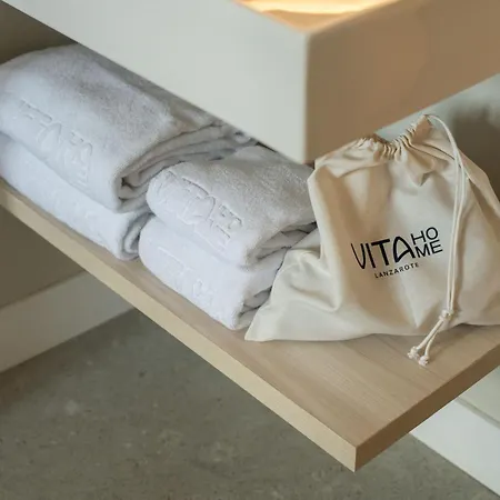 Lanzarote I Deluxe アレシフェ