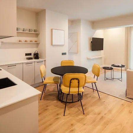 Lanzarote I Deluxe *